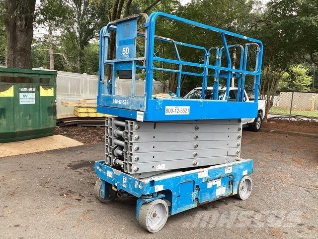 Genie GS-4047 Scissor lifts