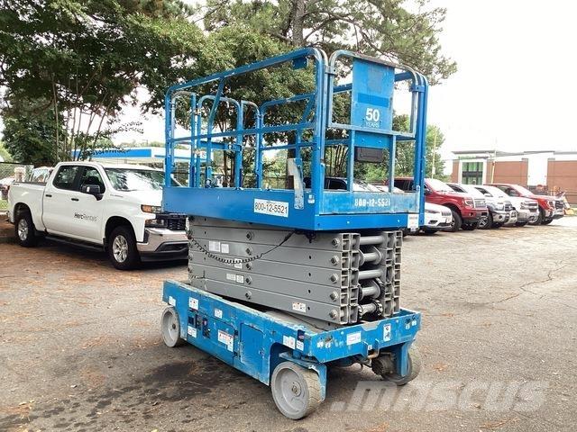 Genie GS-4047 Scissor lifts