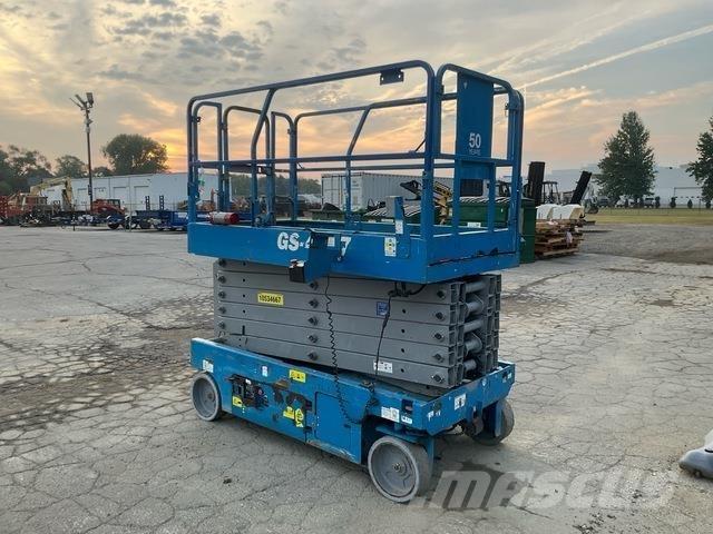 Genie GS-4047 Scissor lifts