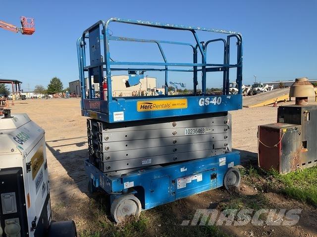 Genie GS-4047 Scissor lifts