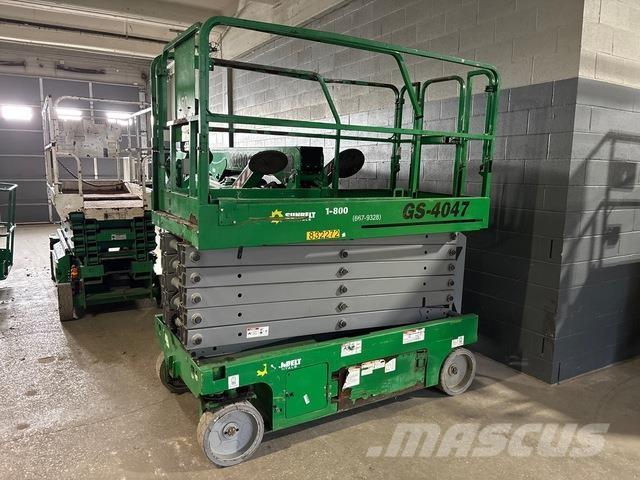 Genie GS-4047 Scissor lifts