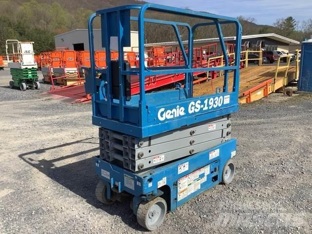Genie GS1930 Scissor lifts