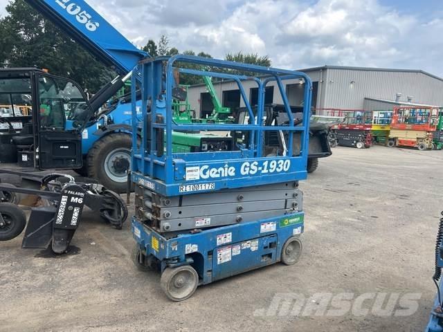 Genie GS1930 Scissor lifts