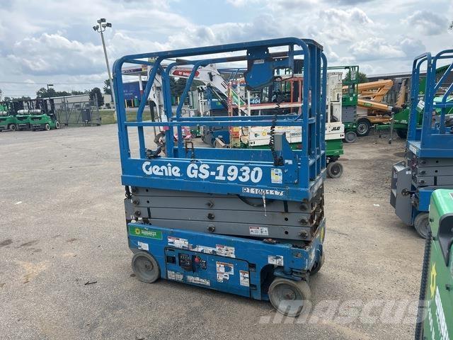 Genie GS1930 Scissor lifts