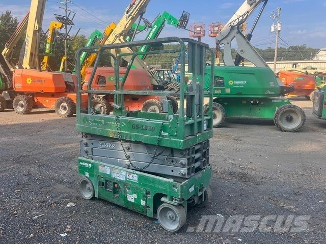 Genie GS1930 Scissor lifts