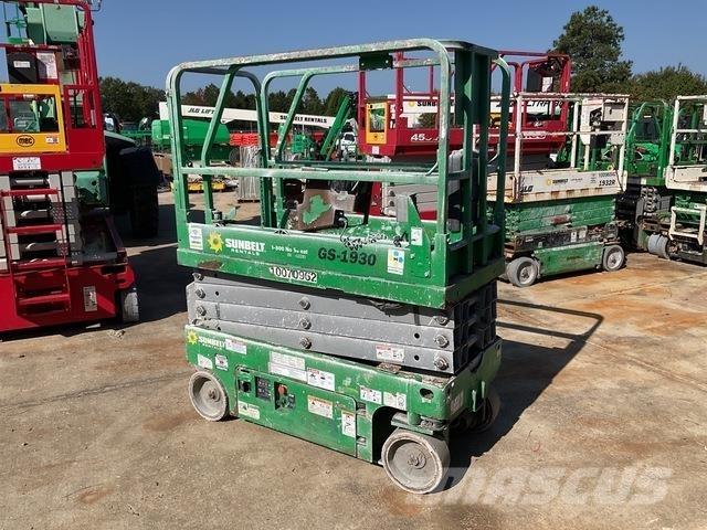 Genie GS1930 Scissor lifts