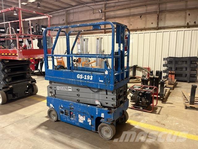 Genie GS1930 Scissor lifts