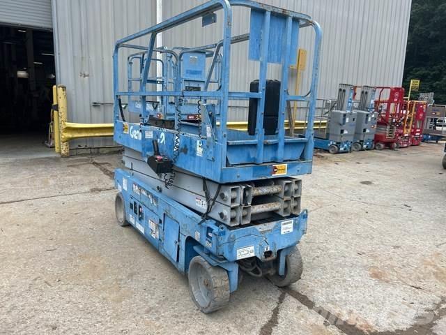 Genie GS2032 Scissor lifts