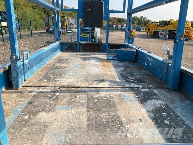 Genie GS4047 Scissor lifts