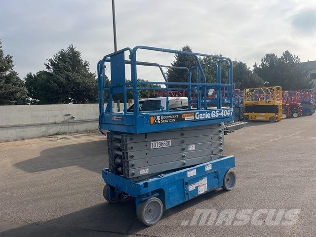 Genie GS4047 Scissor lifts