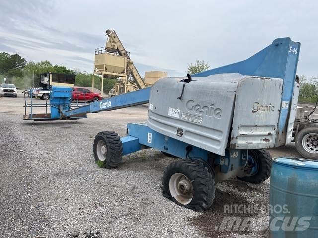 Genie S-40 Construction - Others