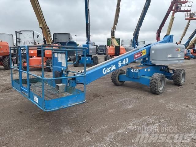 Genie S-40 Construction - Others