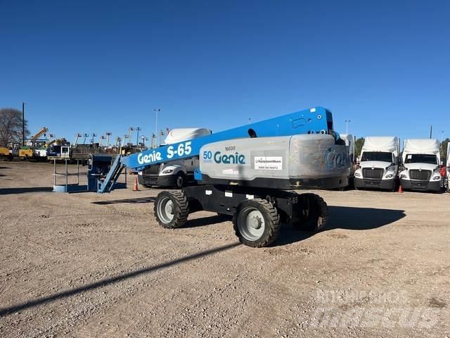 Genie S-65 Construction - Others