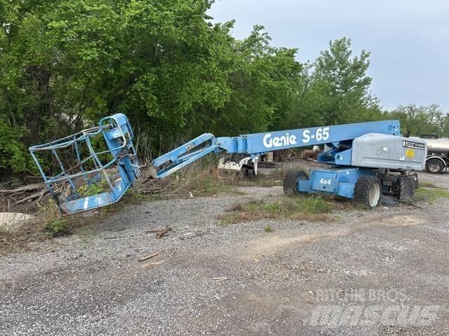 Genie S-65 Construction - Others