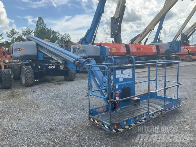 Genie S-65 Construction - Others