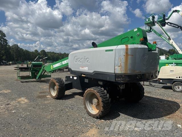 Genie S-65 Telescopic boom lifts