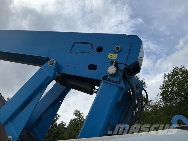 Genie S65XC Telescopic boom lifts
