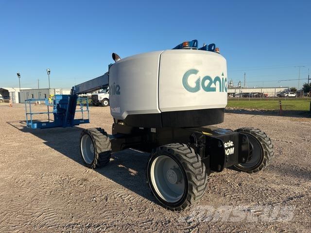 Genie Z-62/40 Articulated boom lifts