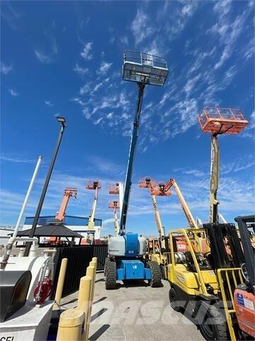 Genie Z-80/60 Articulated boom lifts