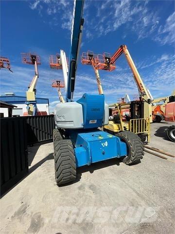 Genie Z-80/60 Articulated boom lifts
