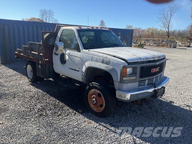GMC 3500HD Flatbed / Dropside trucks