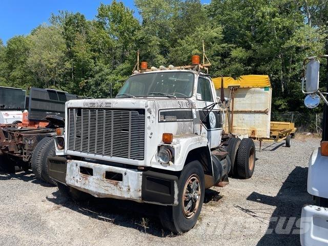 GMC Brigadier Municipal / general purpose vehicles