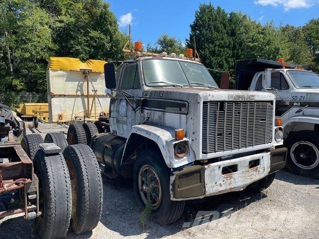 GMC Brigadier Municipal / general purpose vehicles