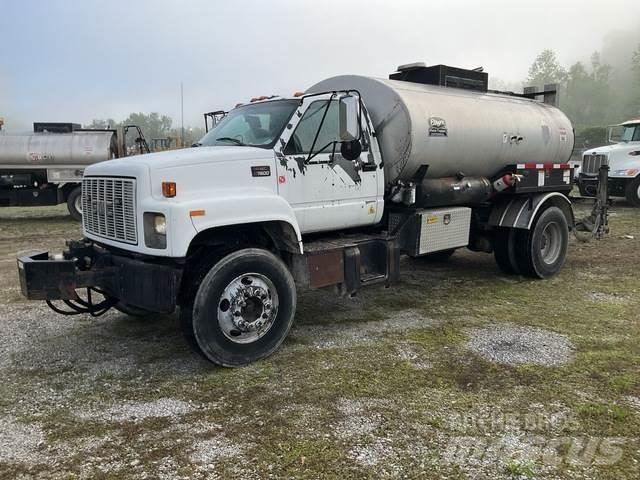 GMC C7500 Concrete trucks