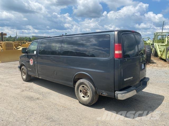GMC G3500 Cars