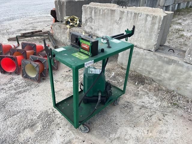 Greenlee E980 Hydraulic pile hammers