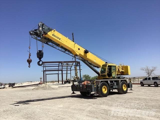 Grove RT600E Rough terrain cranes