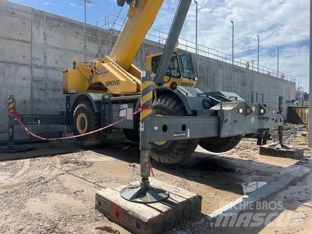 Grove RT880E Rough terrain cranes