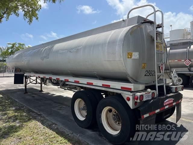 Heil  Tanker trailers
