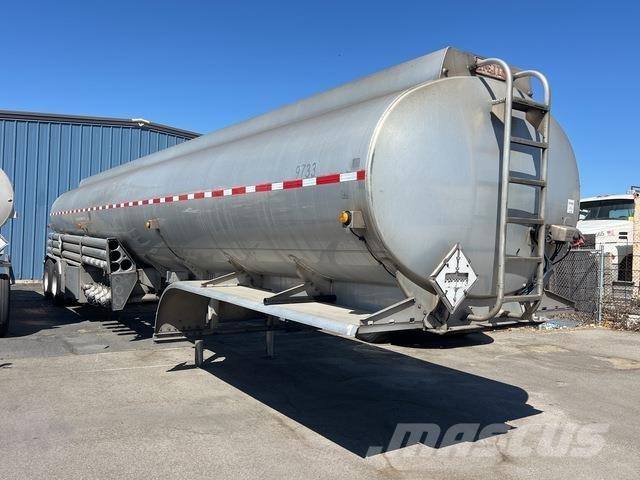 Heil  Tanker trailers