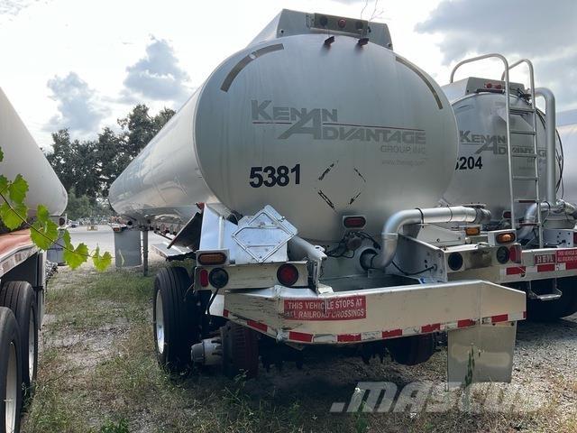 Heil  Tanker trailers