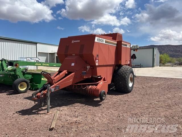 Hesston 4900 Square balers
