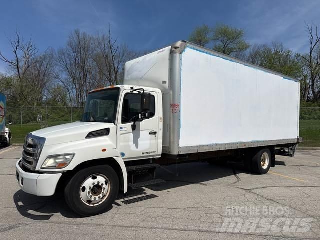 Hino 238 Box body trucks