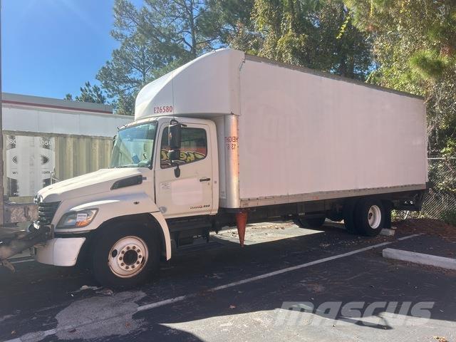 Hino 238 Box body trucks