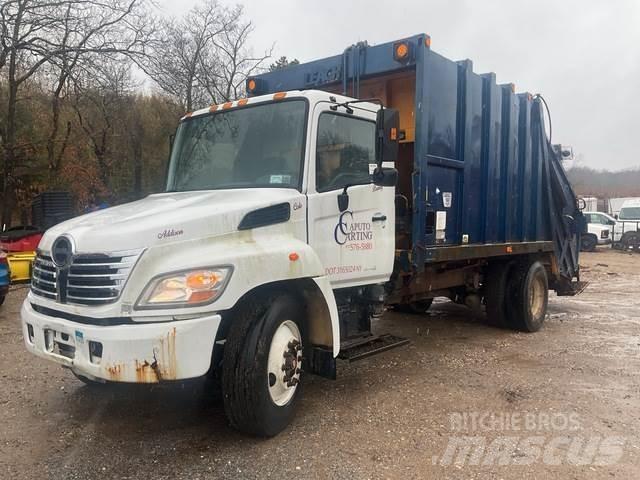 Hino 338 Waste trucks
