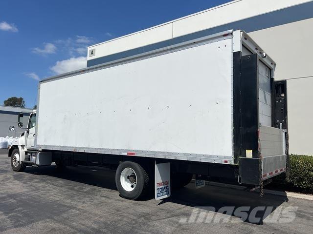 Hino 338 Box body trucks