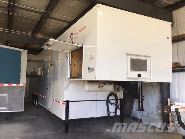  Hitchcock Low loaders