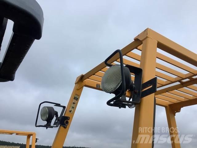 Hyster E65Z-40 Electric forklift trucks