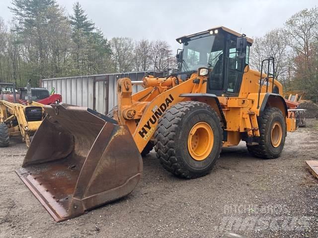 Hyundai HL960 Wheel loaders