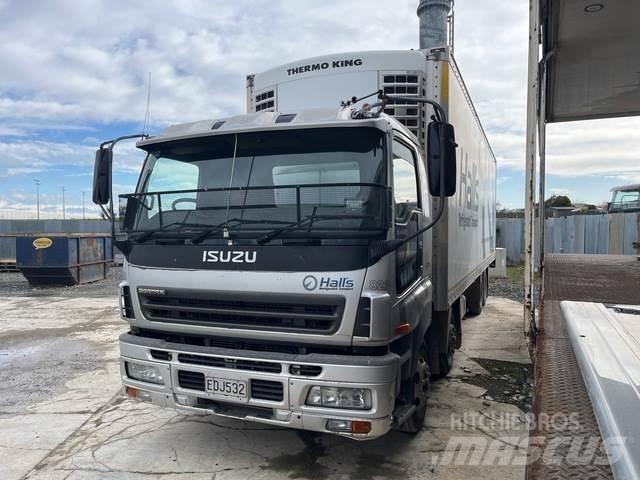 Isuzu 330 GIGA Construction - Others