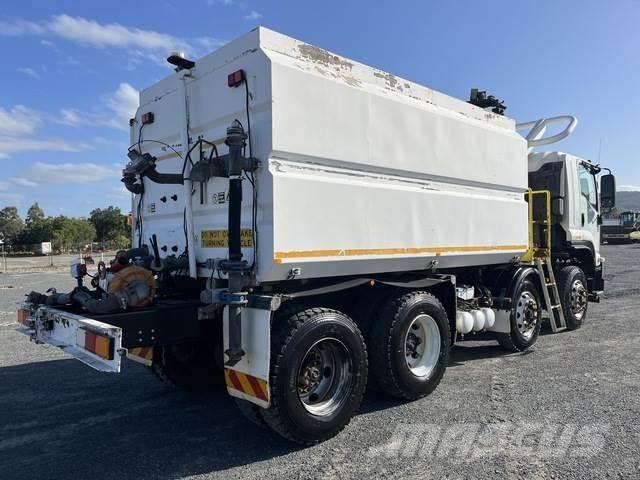 Isuzu FVH2000 Water tankers