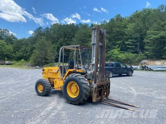 JCB 930 Rough terrain trucks