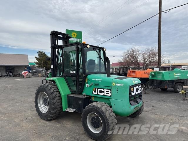 JCB 930 Rough terrain trucks