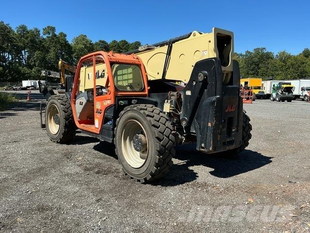 JLG 1055 Telescopic handlers