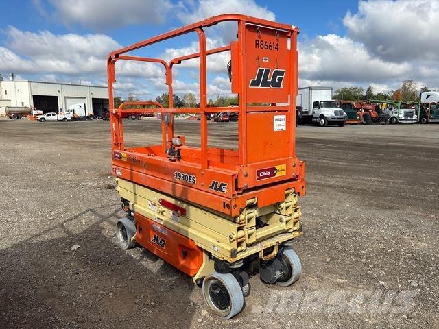 JLG 1930 ES Scissor lifts