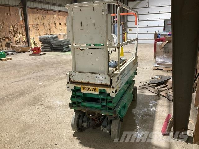 JLG 1930 ES Scissor lifts